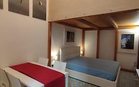 Casa Merisi Al Centro Storico Di Napoli