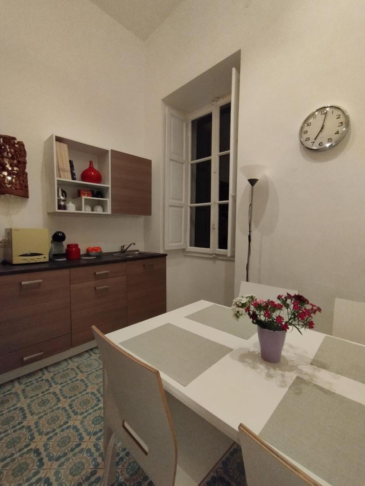 Casa Merisi Al Centro Storico Di Napoli Esterno foto